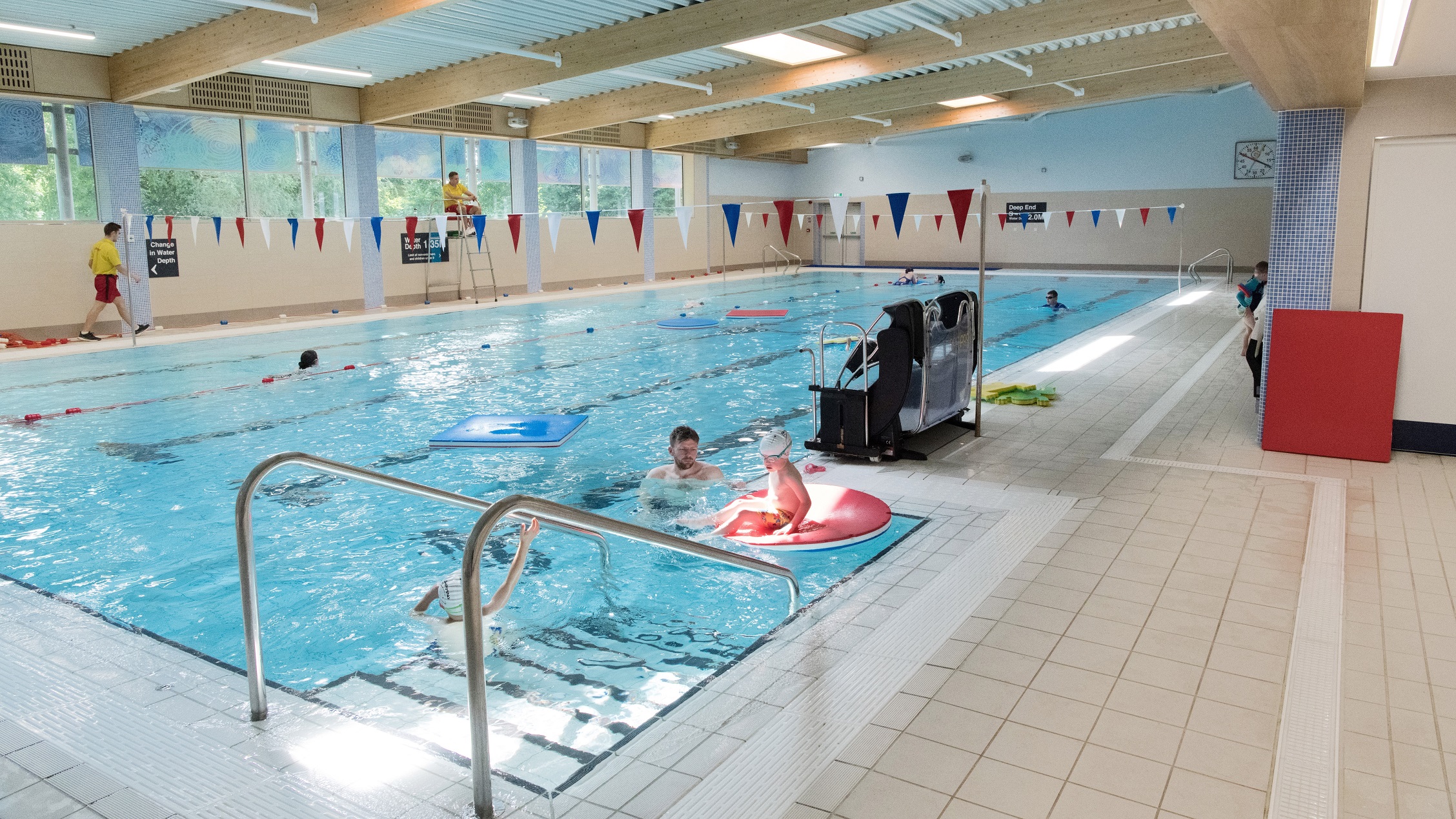 Hadleigh swimming pool